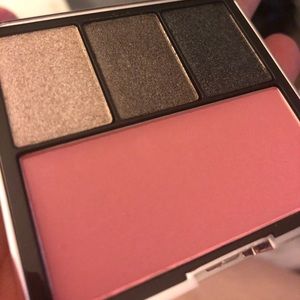 Victoria’s Secret 24k Cheek & Eye Palette